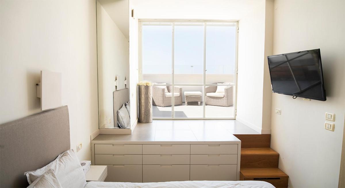 Sea Front Panoramic Duplex Roof-Top Herzelia Extérieur photo