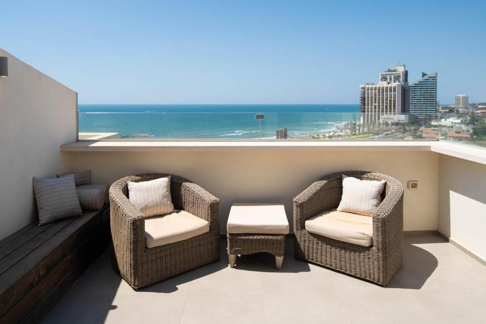 Sea Front Panoramic Duplex Roof-Top Herzelia Extérieur photo